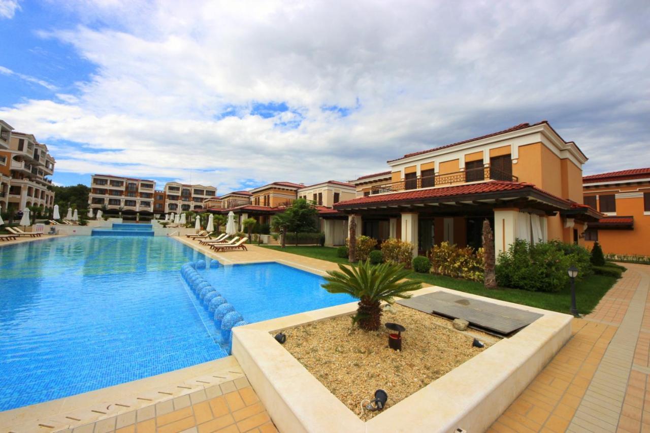 Green Life Beach Resort Apartment Sozopol Exterior foto