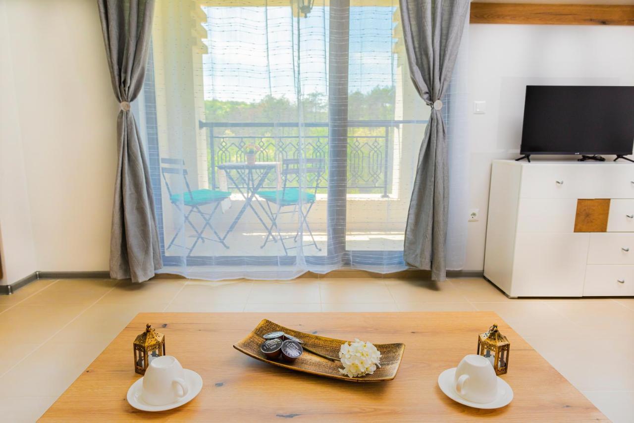 Green Life Beach Resort Apartment Sozopol Exterior foto